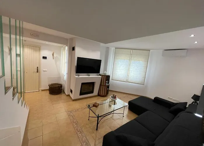 Apartamento En Zona Playa Con Vistas A La Bahia